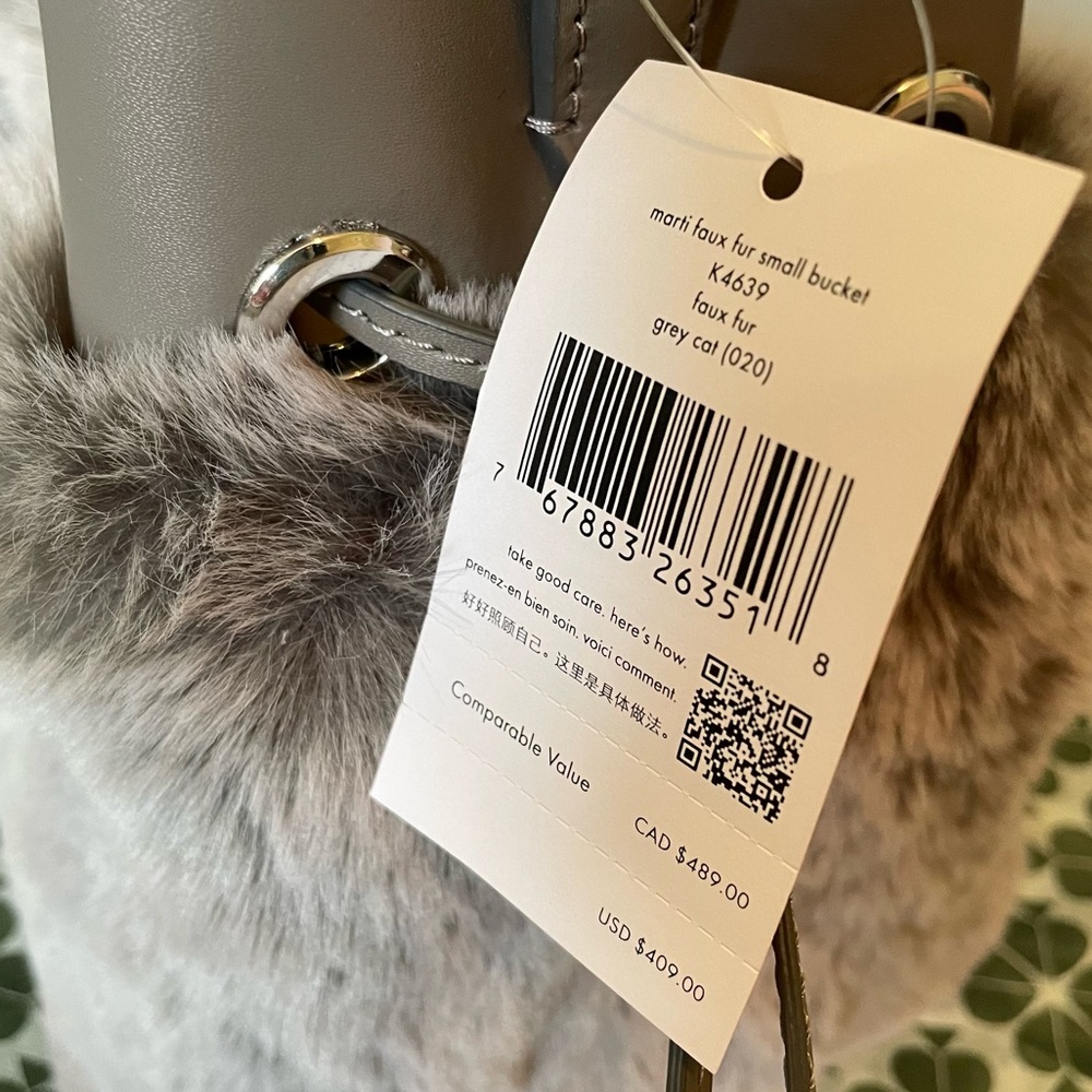 MAKE AN OFFER Kate spade grey cat faux fur marti small bucket bag crossbody - Picture 8 of 14
